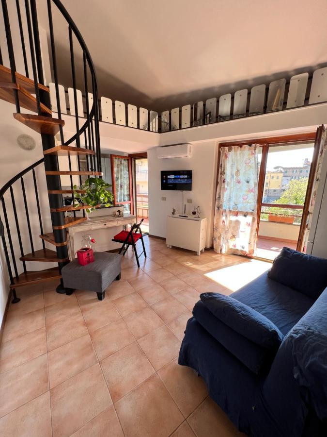 Apartament Mansardina A Pochi Passi Da Roma Morlupo Zewnętrze zdjęcie