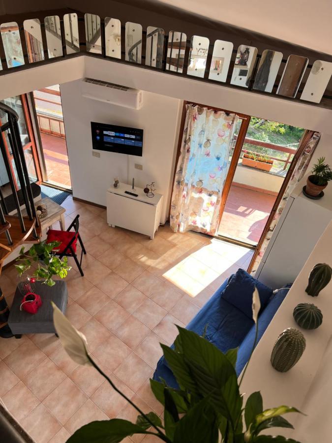 Apartament Mansardina A Pochi Passi Da Roma Morlupo Zewnętrze zdjęcie